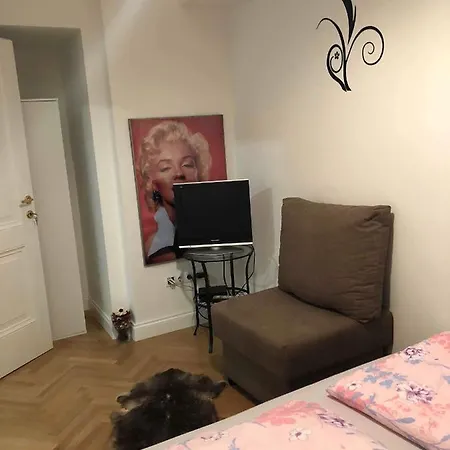 Doris Δωμάτια σε οικογενειακή κατοικία Βουδαπέστη