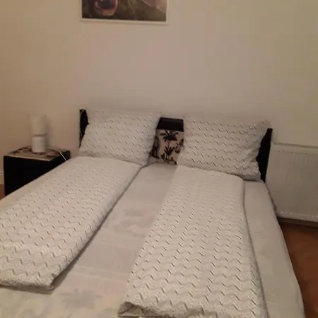 Doris Будапешт