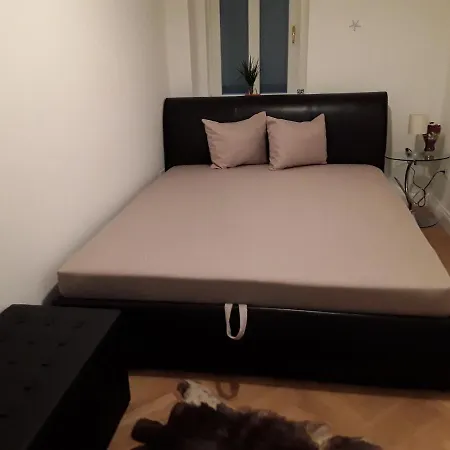Doris * Budapest